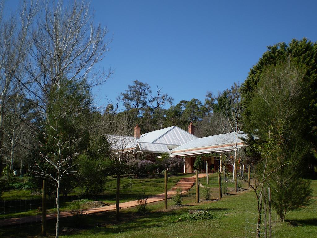 Redgum Hill Country Retreat Guest House Balingup Luaran gambar